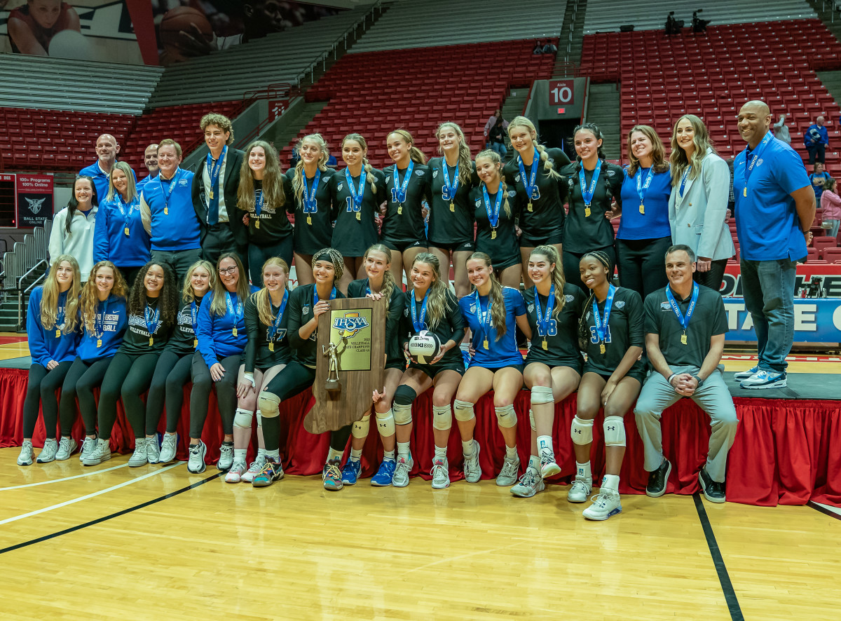 Hamilton Southeastern Castle Illinois girls volleyball 11-4-23 Julie L Brown 24084